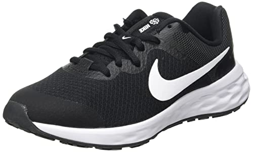 Nike Revolution 6 (GS), Scarpe Unisex - Bambini e Ragazzi, Nero/Bianco-Dk Grigio Fumo, 39 EU